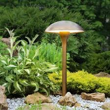 Industrial Garden Light ??? Bronze